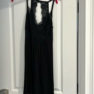 Kindred Beverly nightgown size small worn once